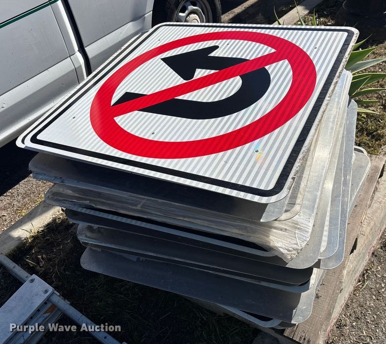 image for item DW1271 Road safety equipment