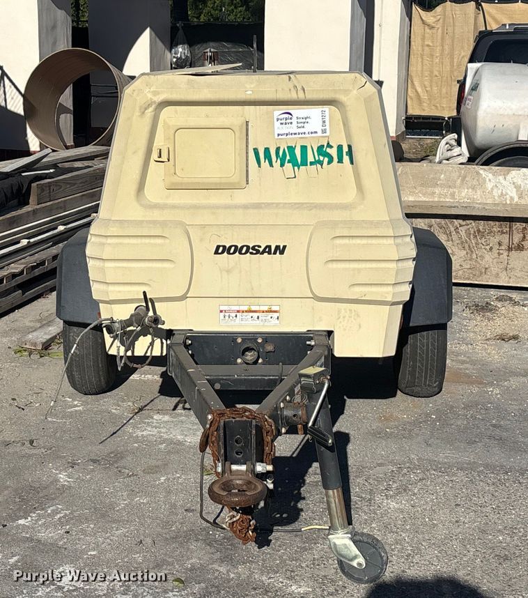 image for item DW1272 Doosan P185WDO-T4F air compressor