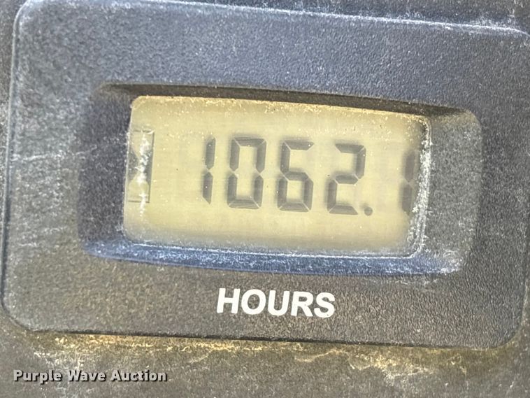 image for item DW1272 Doosan P185WDO-T4F air compressor