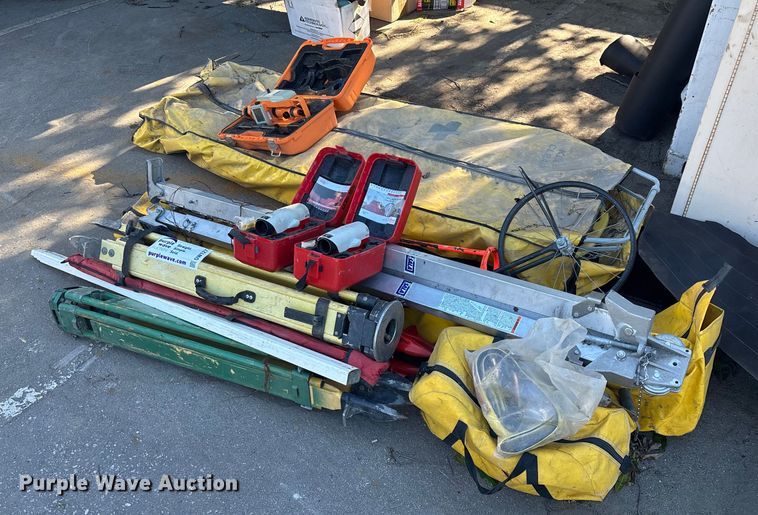 image for item DW1277 Surveying equipment