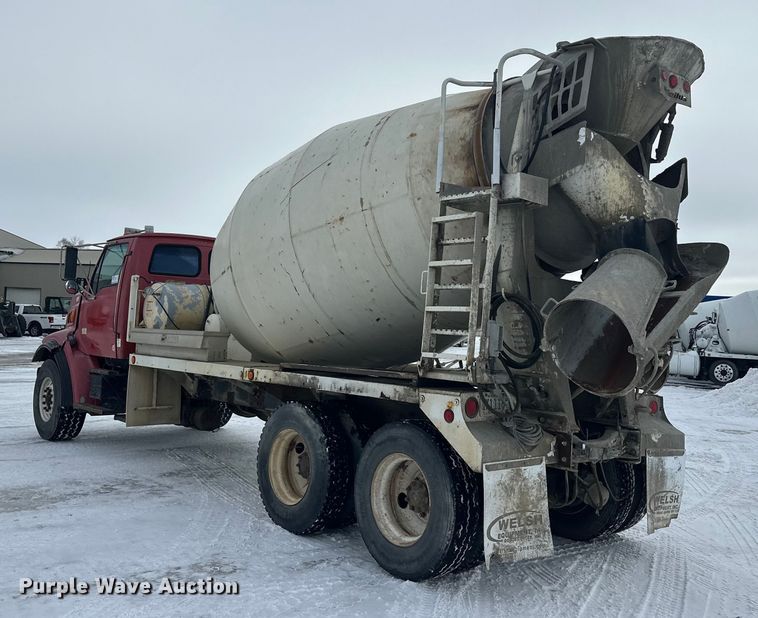 image for item DW4391 1998 Ford LT9501 ready mix truck