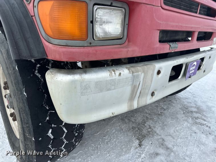 image for item DW4391 1998 Ford LT9501 ready mix truck