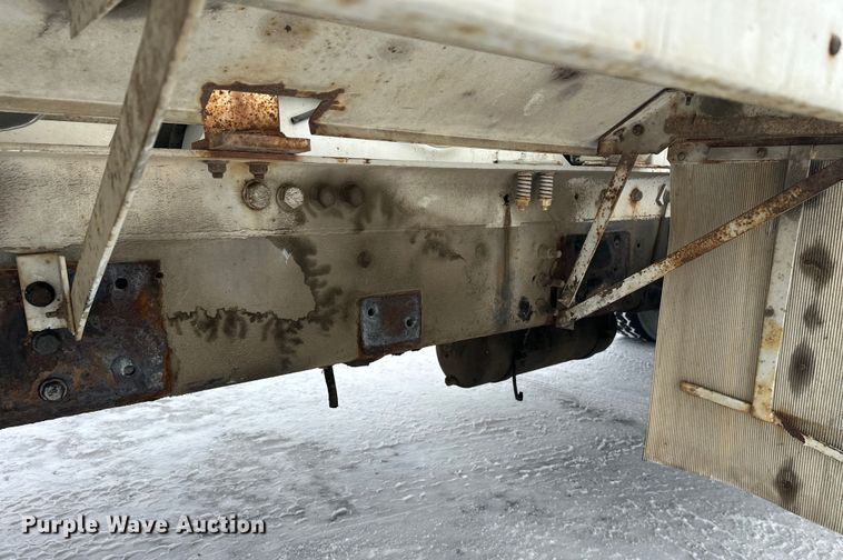 image for item DW4391 1998 Ford LT9501 ready mix truck