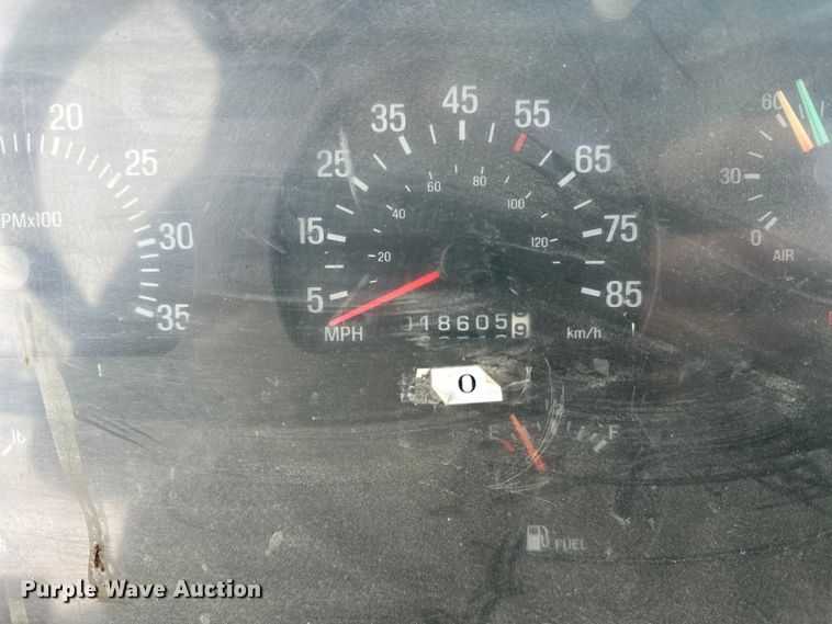 image for item DW4391 1998 Ford LT9501 ready mix truck