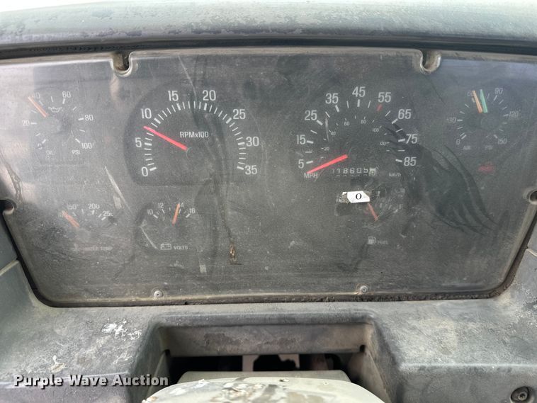 image for item DW4391 1998 Ford LT9501 ready mix truck