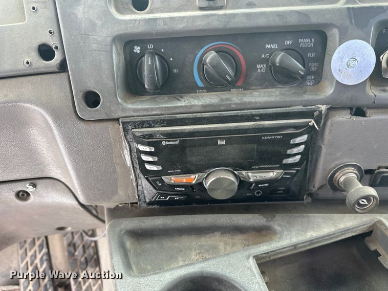 image for item DW4391 1998 Ford LT9501 ready mix truck