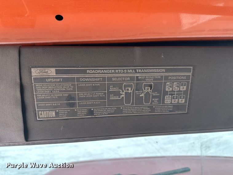 image for item DW4391 1998 Ford LT9501 ready mix truck