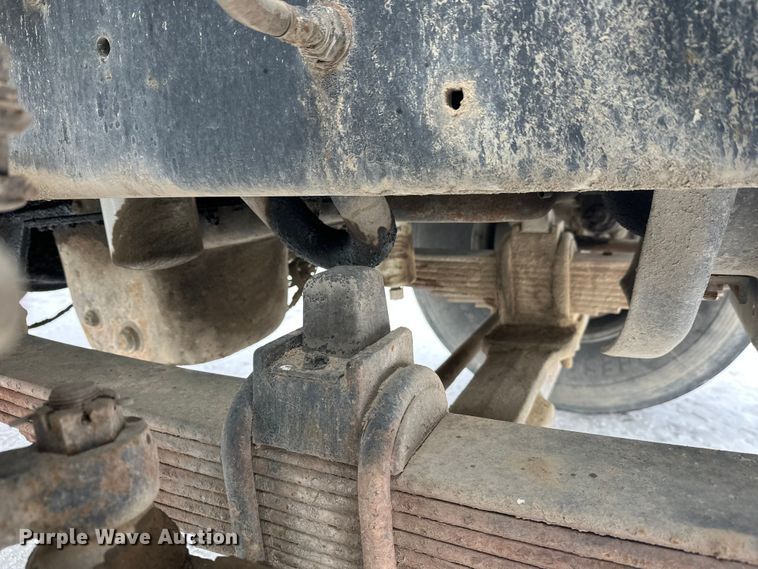 image for item DW4391 1998 Ford LT9501 ready mix truck