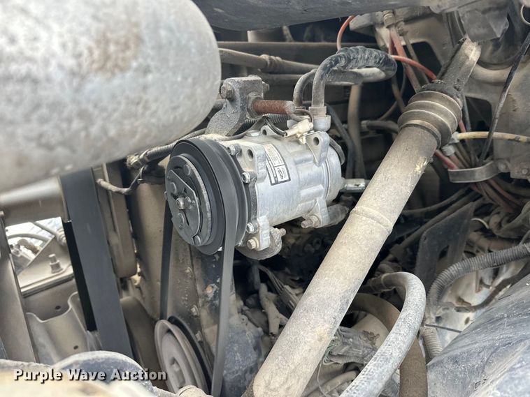 image for item DW4391 1998 Ford LT9501 ready mix truck