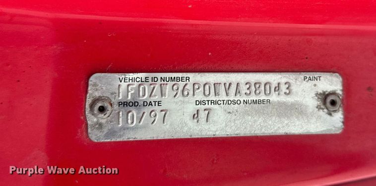 image for item DW4391 1998 Ford LT9501 ready mix truck