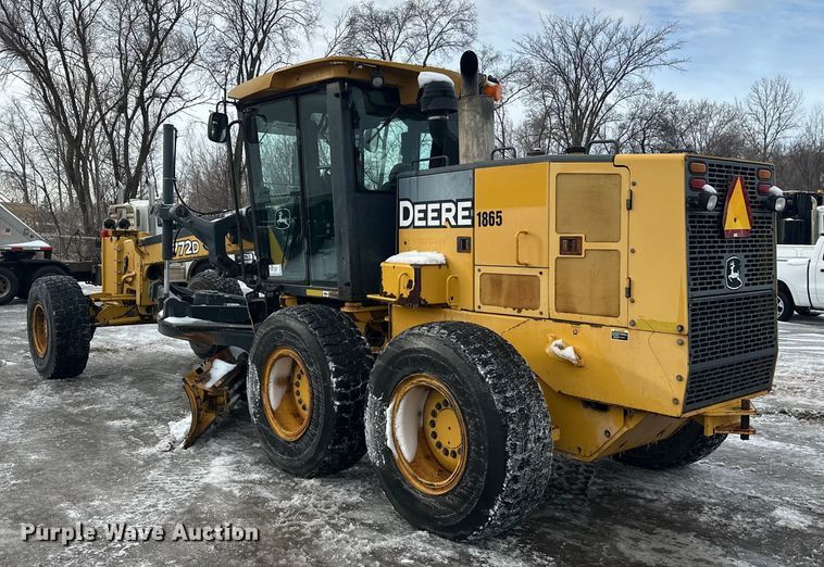 image for item DW4393 2008 John Deere 772D motor grader