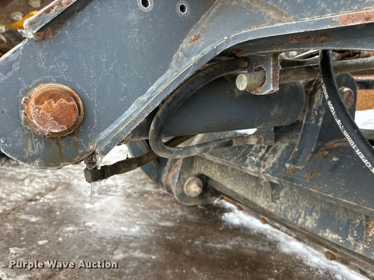 image for item DW4393 2008 John Deere 772D motor grader