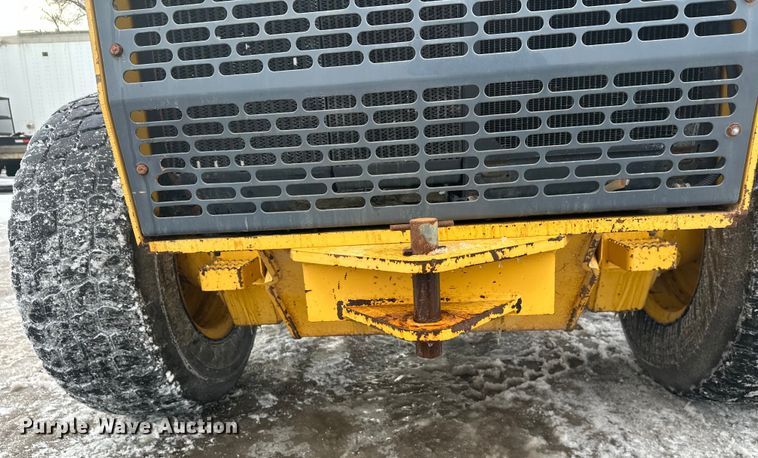 image for item DW4393 2008 John Deere 772D motor grader