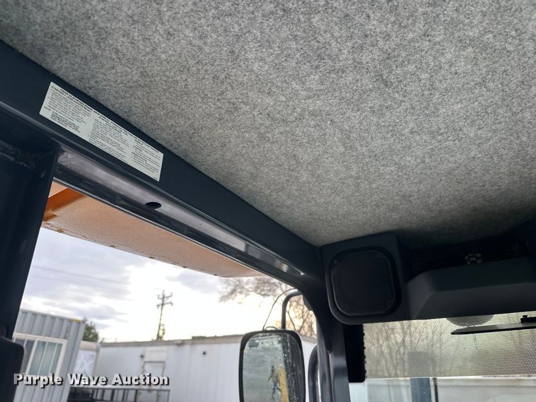 image for item DW4393 2008 John Deere 772D motor grader