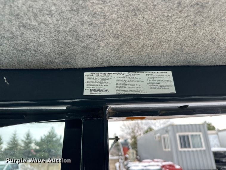 image for item DW4393 2008 John Deere 772D motor grader