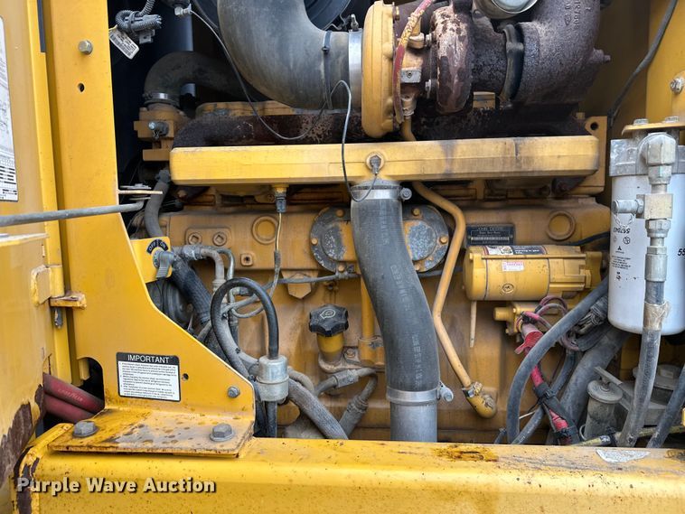 image for item DW4393 2008 John Deere 772D motor grader