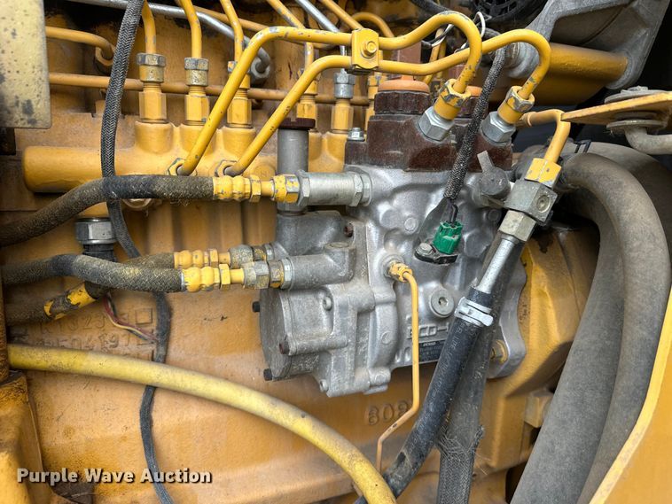 image for item DW4393 2008 John Deere 772D motor grader