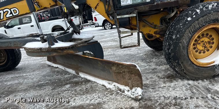 image for item DW4394 2007 John Deere 772D motor grader