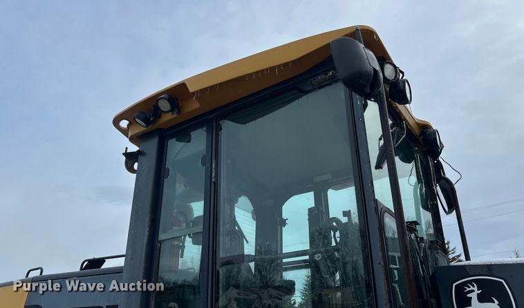 image for item DW4394 2007 John Deere 772D motor grader