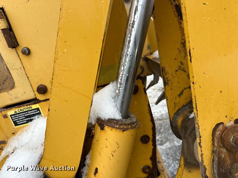 image for item DW4394 2007 John Deere 772D motor grader