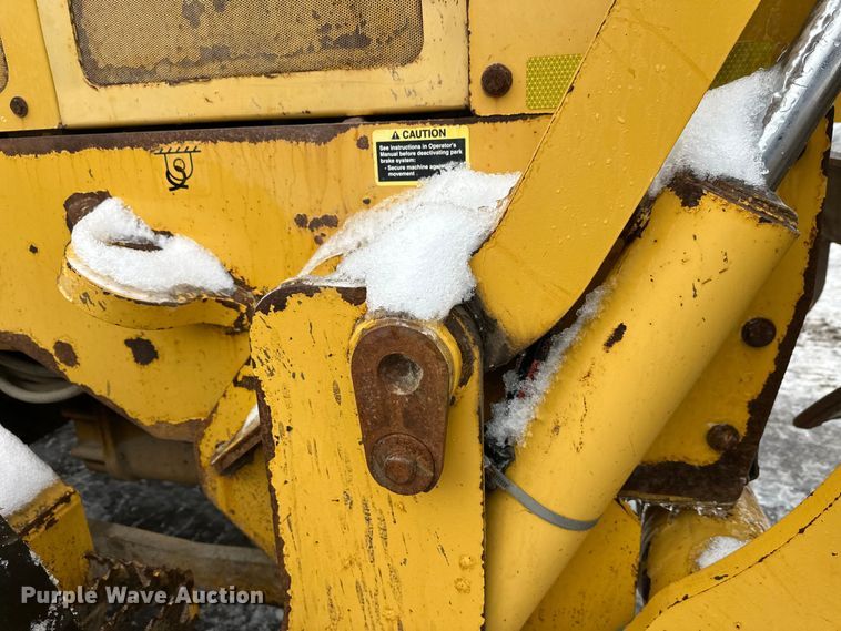 image for item DW4394 2007 John Deere 772D motor grader