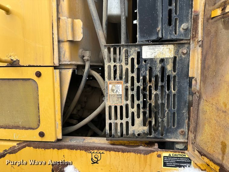 image for item DW4394 2007 John Deere 772D motor grader