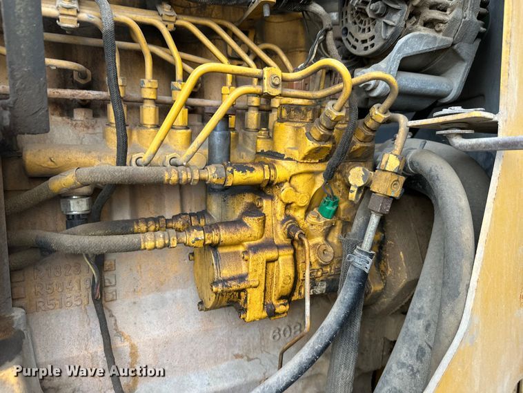 image for item DW4394 2007 John Deere 772D motor grader