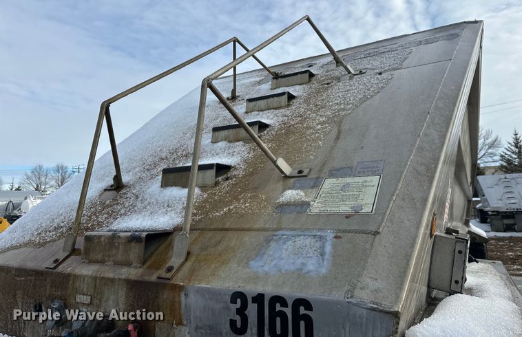 image for item DW4395 2013 Travis Body & Trailer, Inc. S/102 bottom dump trailer