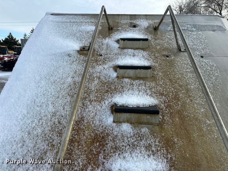 image for item DW4395 2013 Travis Body & Trailer, Inc. S/102 bottom dump trailer