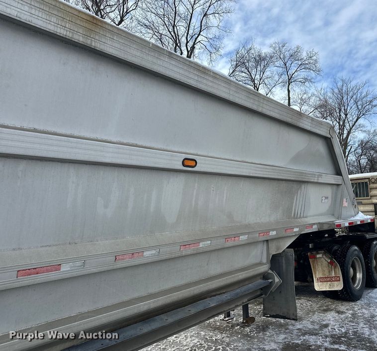 image for item DW4395 2013 Travis Body & Trailer, Inc. S/102 bottom dump trailer