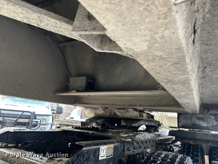 image for item DW4395 2013 Travis Body & Trailer, Inc. S/102 bottom dump trailer