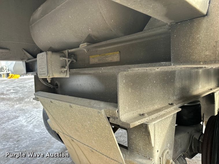 image for item DW4395 2013 Travis Body & Trailer, Inc. S/102 bottom dump trailer