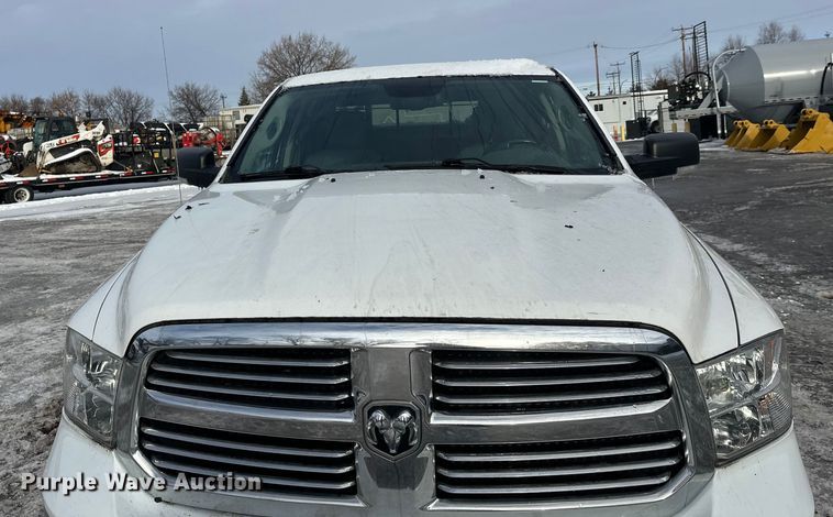 image for item DW4397 2016 RAM 1500 Crew Cab pickup truck