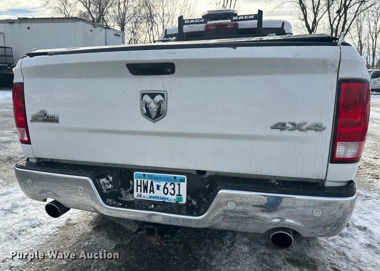 image for item DW4397 2016 RAM 1500 Crew Cab pickup truck