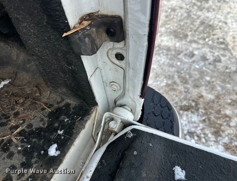 image for item DW4397 2016 RAM 1500 Crew Cab pickup truck