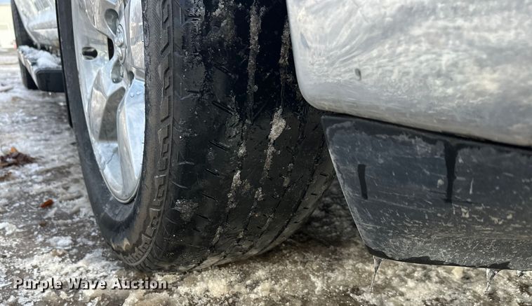 image for item DW4397 2016 RAM 1500 Crew Cab pickup truck