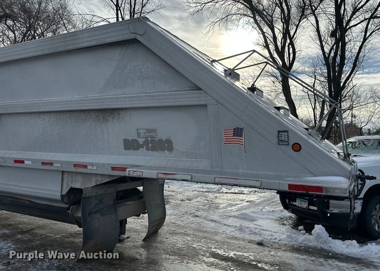 image for item DW4398 2013 Travis Body & Trailer, Inc. S/102 bottom dump trailer