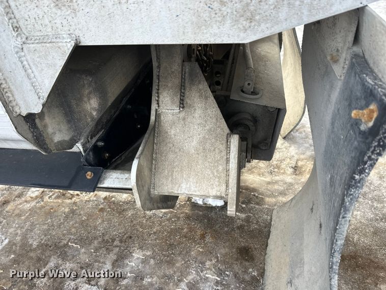 image for item DW4398 2013 Travis Body & Trailer, Inc. S/102 bottom dump trailer