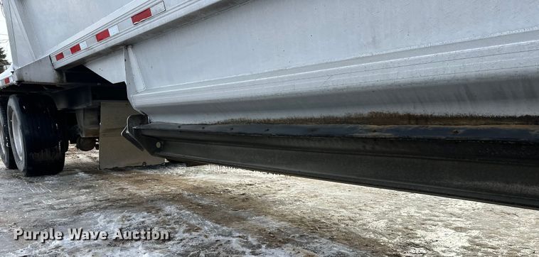 image for item DW4398 2013 Travis Body & Trailer, Inc. S/102 bottom dump trailer