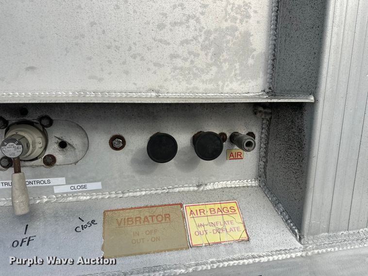 image for item DW4398 2013 Travis Body & Trailer, Inc. S/102 bottom dump trailer