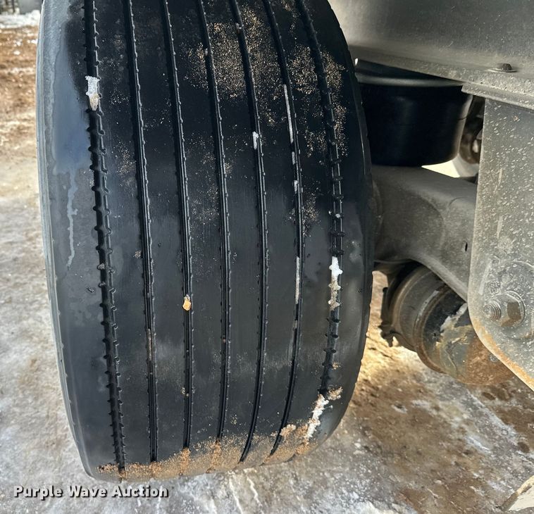 image for item DW4398 2013 Travis Body & Trailer, Inc. S/102 bottom dump trailer