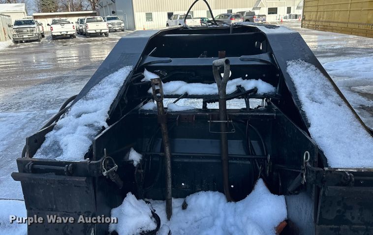 image for item DW4399 2005 Trail King Industries TK110HDG-533 lowboy equipment trailer