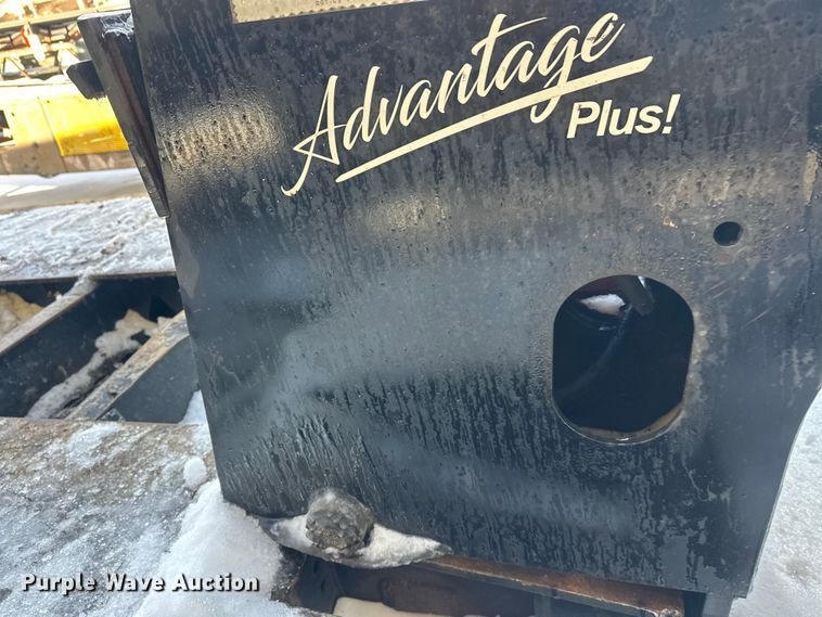 image for item DW4399 2005 Trail King Industries TK110HDG-533 lowboy equipment trailer