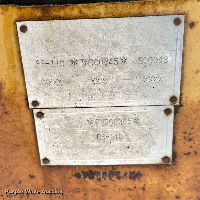 image for item DW4400 Caterpillar PS-110 pneumatic roller