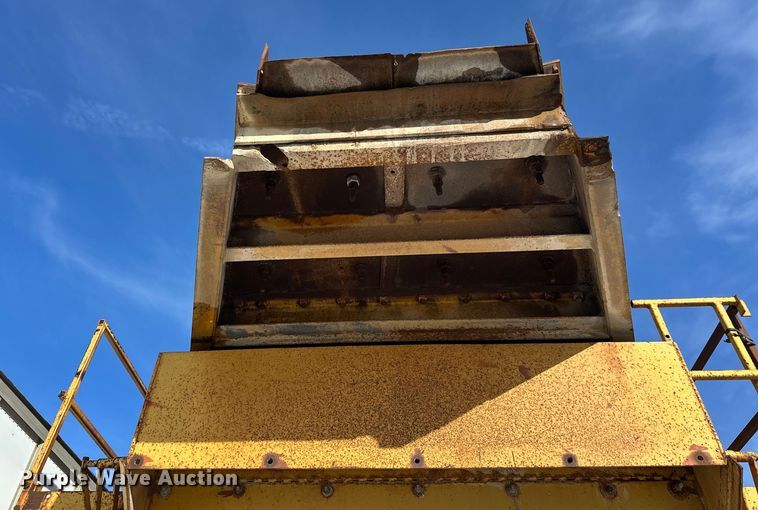 image for item DW4401 Allis chalmers screening plant