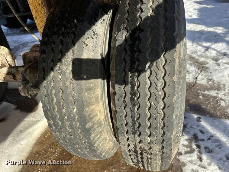 image for item DW4401 Allis chalmers screening plant