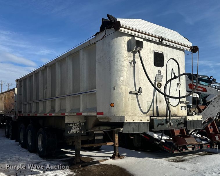 image for item DW4402 1994 East Manufacturing Corp. end dump trailer