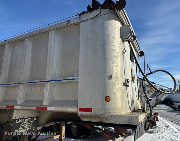 image for item DW4402 1994 East Manufacturing Corp. end dump trailer