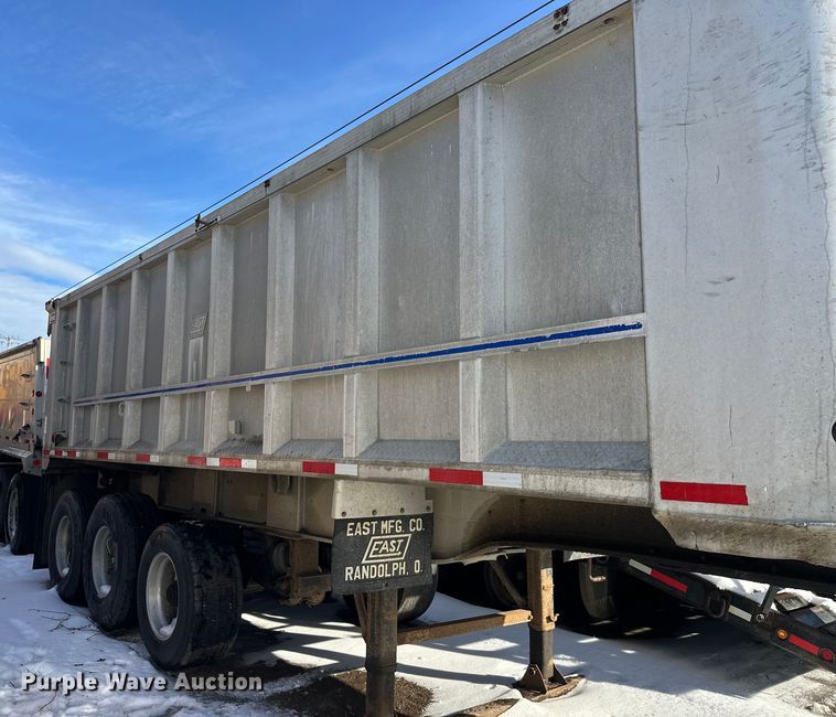image for item DW4402 1994 East Manufacturing Corp. end dump trailer