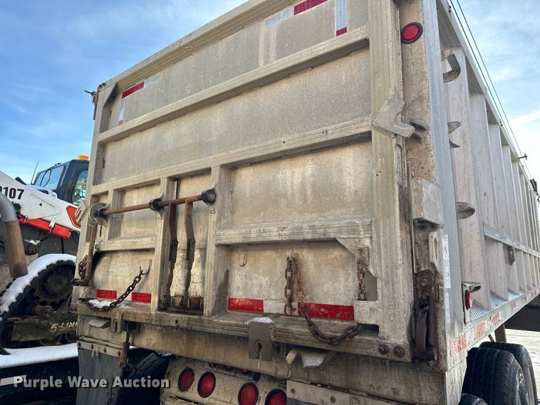 image for item DW4402 1994 East Manufacturing Corp. end dump trailer
